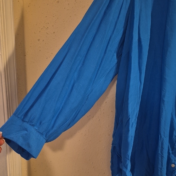 LOFT Plus Blue Ruffled Blouse - Picture 3 of 4